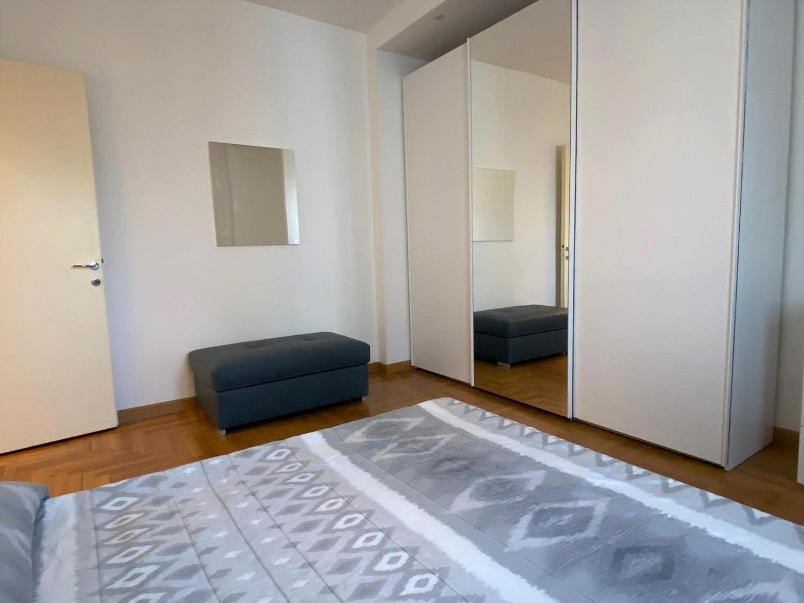 The Little Duck - Modern Apartment With Balcony Como Exterior foto